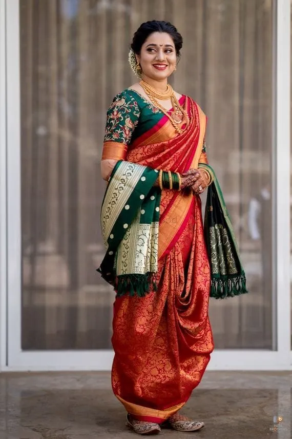 Nauvari Saree