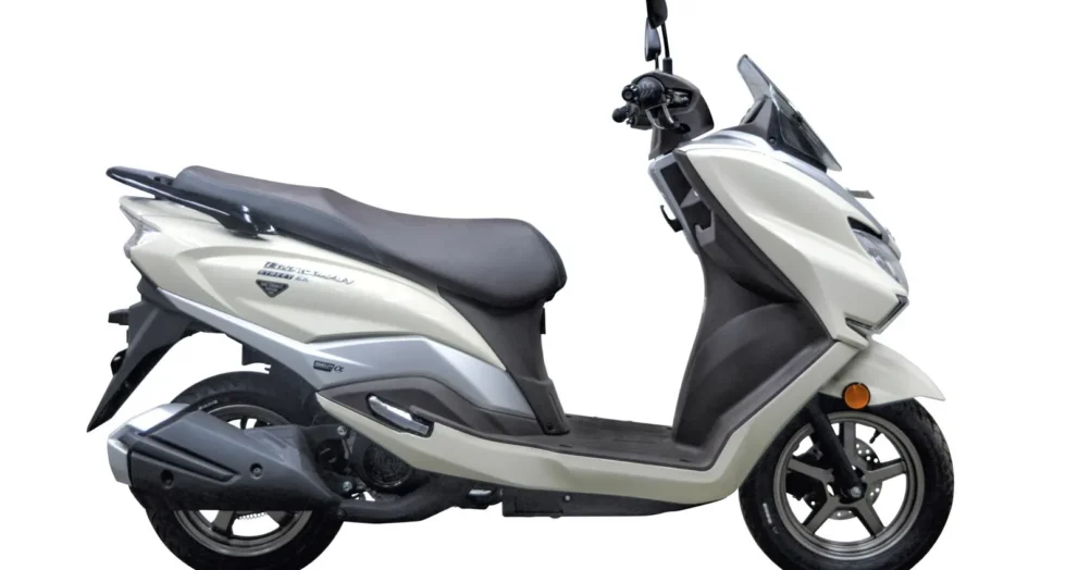 Suzuki Burgman Street 125 EX Launched in New Colour