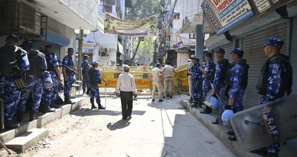 उत्तम नगर में होली विवाद